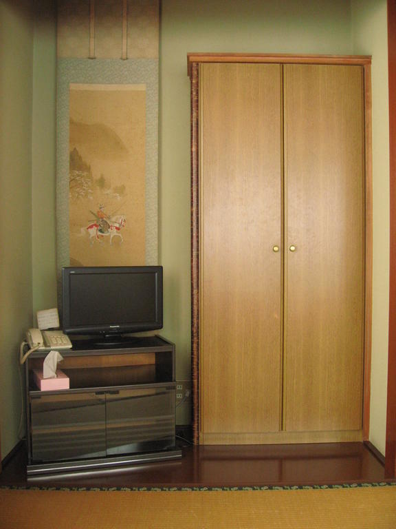 فندق فوجيكاواجوتشيكوفي  Ichifujiso الغرفة الصورة